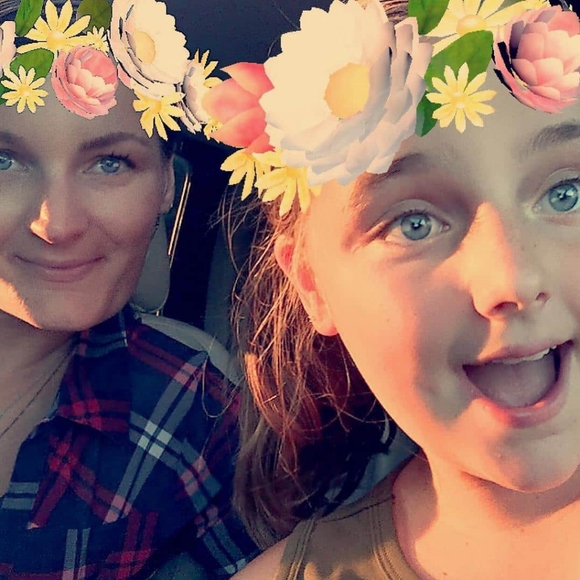 The reason for my closet & a peek into my 🌍 - Picture 8 of 16